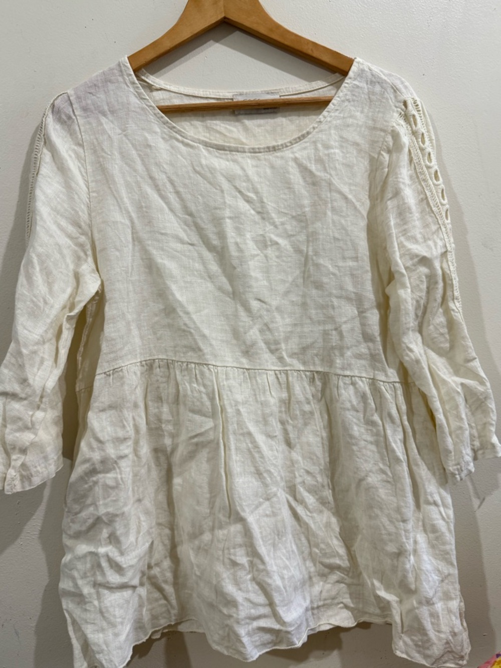 La Contessa Women’s Cream Linen Long-Sleeve Peasant Tunic Dress